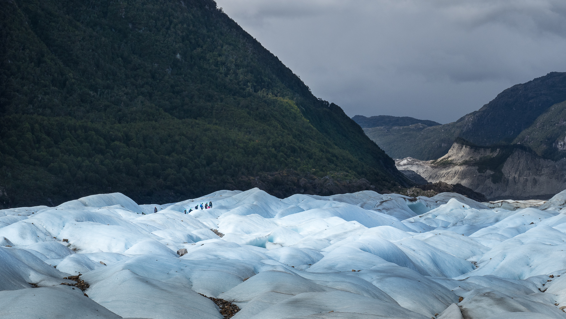 Endloses unwegsames Gletschereis