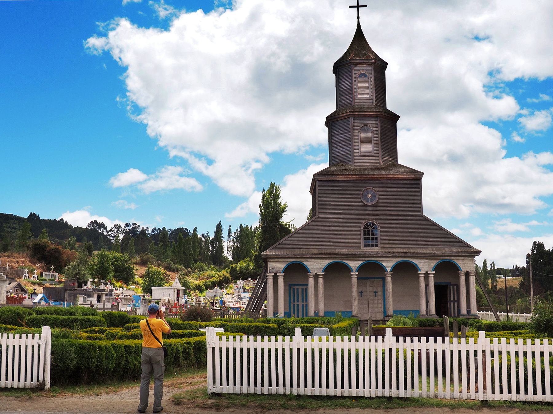 Typische alte Jesuiten Holzkirche auf Chiloe